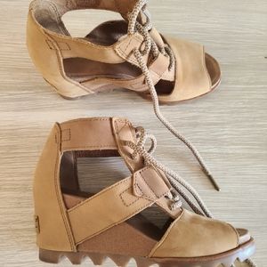 Sorel Joanie I Nubuck Wedge Sandal